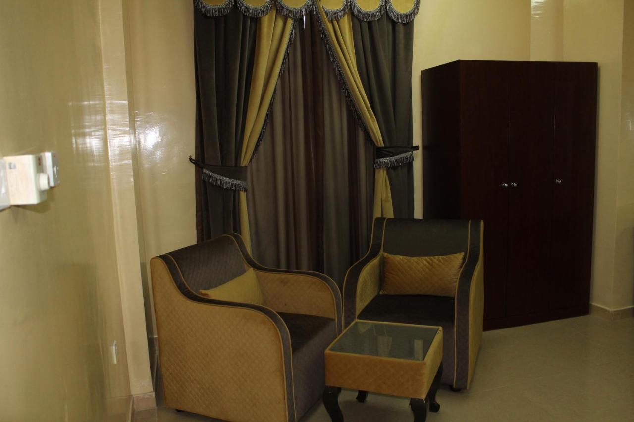 Al Aman Hotel Apartment Al Buraimi Exterior foto